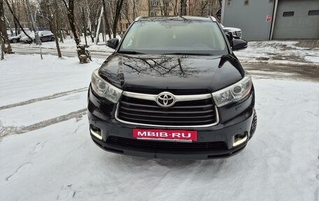 Toyota Highlander III, 2014 год, 3 150 000 рублей, 3 фотография