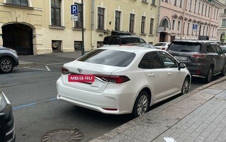 Toyota Corolla, 2022 год, 2 450 000 рублей, 5 фотография