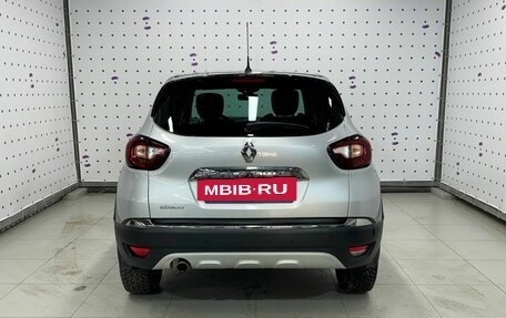 Renault Kaptur I рестайлинг, 2016 год, 1 455 000 рублей, 6 фотография