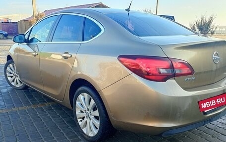 Opel Astra J, 2013 год, 999 000 рублей, 5 фотография