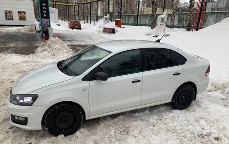 Volkswagen Polo VI (EU Market), 2018 год, 1 055 000 рублей, 6 фотография