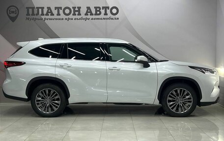 Toyota Highlander, 2024 год, 6 599 000 рублей, 6 фотография