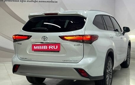 Toyota Highlander, 2024 год, 6 599 000 рублей, 8 фотография