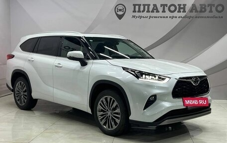 Toyota Highlander, 2024 год, 6 599 000 рублей, 5 фотография