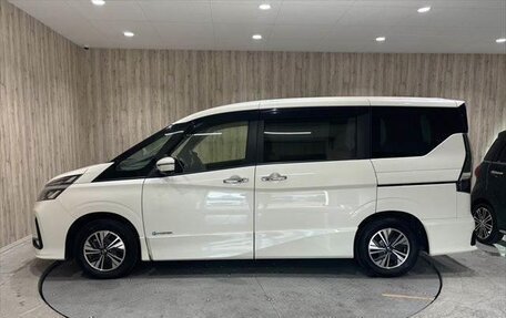 Nissan Serena IV, 2021 год, 1 550 000 рублей, 7 фотография