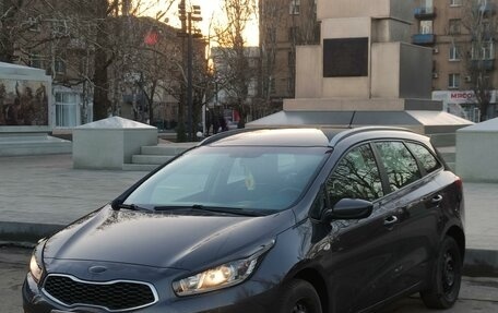 KIA cee'd III, 2012 год, 1 580 000 рублей, 2 фотография