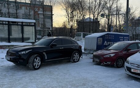 Infiniti FX II, 2010 год, 2 100 000 рублей, 3 фотография