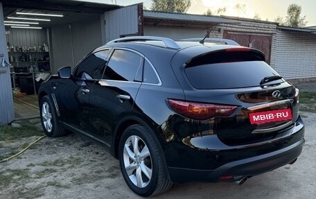 Infiniti FX II, 2010 год, 2 100 000 рублей, 10 фотография