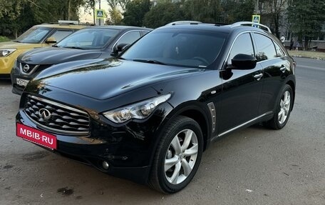 Infiniti FX II, 2010 год, 2 100 000 рублей, 23 фотография