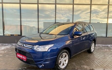 Mitsubishi Outlander III рестайлинг 3, 2013 год, 1 730 000 рублей, 1 фотография