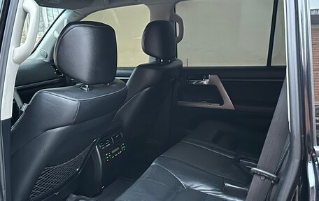 Toyota Land Cruiser 200, 2014 год, 3 890 000 рублей, 4 фотография