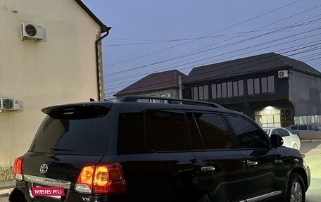 Toyota Land Cruiser 200, 2014 год, 3 890 000 рублей, 7 фотография