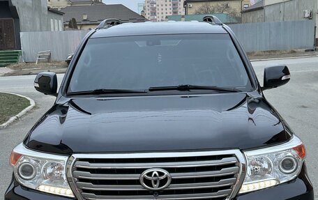 Toyota Land Cruiser 200, 2014 год, 3 890 000 рублей, 13 фотография