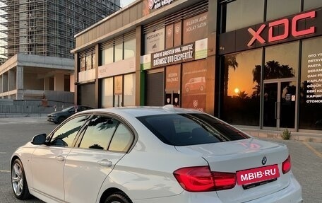 BMW 3 серия, 2017 год, 3 050 000 рублей, 5 фотография