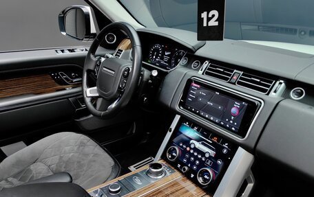 Land Rover Range Rover IV рестайлинг, 2018 год, 7 500 000 рублей, 22 фотография