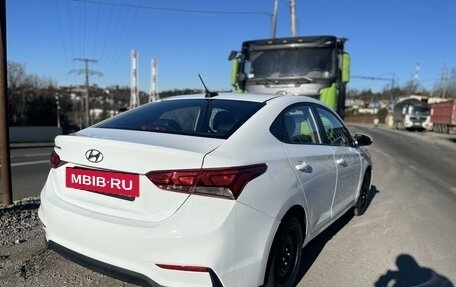 Hyundai Solaris II рестайлинг, 2019 год, 945 000 рублей, 3 фотография