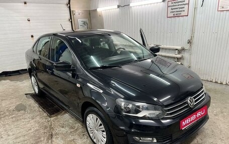 Volkswagen Polo VI (EU Market), 2017 год, 1 300 000 рублей, 1 фотография