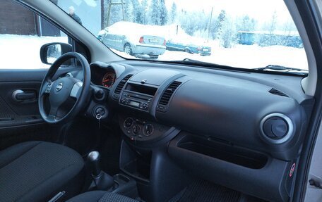 Nissan Note II рестайлинг, 2007 год, 750 000 рублей, 32 фотография