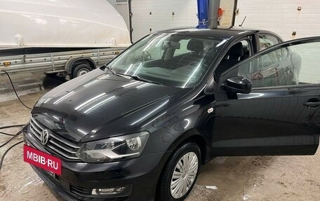 Volkswagen Polo VI (EU Market), 2017 год, 1 300 000 рублей, 3 фотография