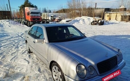 Mercedes-Benz E-Класс, 1998 год, 400 000 рублей, 8 фотография