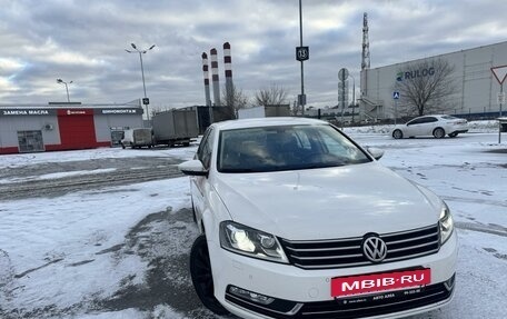 Volkswagen Passat B7, 2011 год, 1 800 000 рублей, 2 фотография