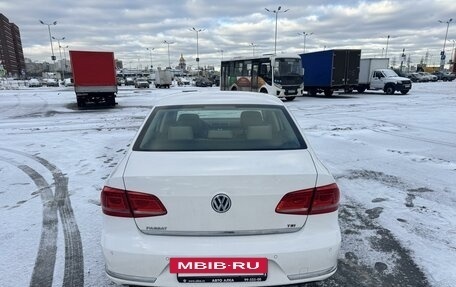 Volkswagen Passat B7, 2011 год, 1 800 000 рублей, 10 фотография