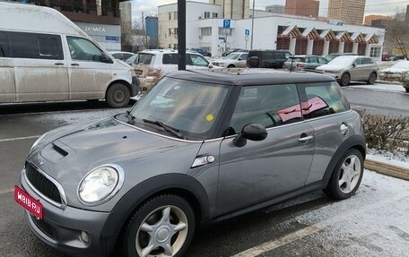 MINI Hatch, 2009 год, 1 150 000 рублей, 1 фотография