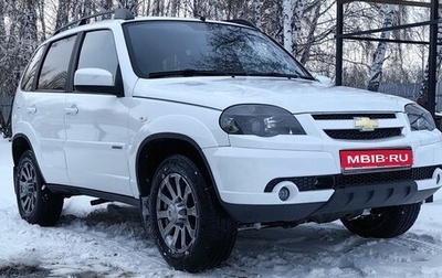 Chevrolet Niva I рестайлинг, 2017 год, 750 000 рублей, 1 фотография