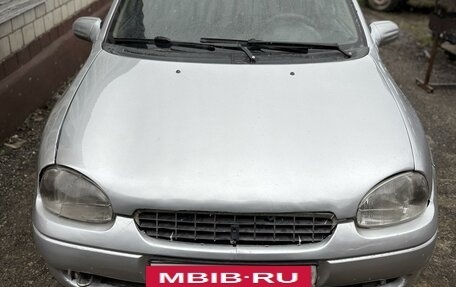 Opel Corsa C рестайлинг, 2000 год, 250 000 рублей, 3 фотография