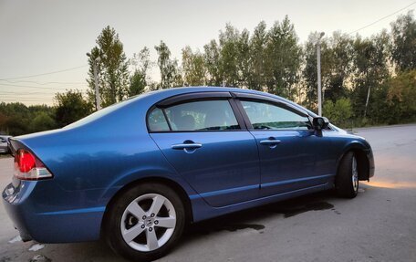 Honda Civic VIII, 2009 год, 870 000 рублей, 2 фотография