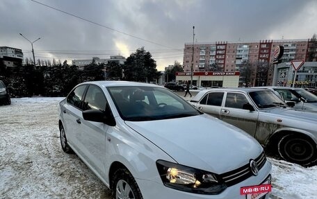 Volkswagen Polo VI (EU Market), 2015 год, 1 050 000 рублей, 2 фотография