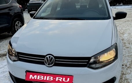 Volkswagen Polo VI (EU Market), 2015 год, 1 050 000 рублей, 11 фотография