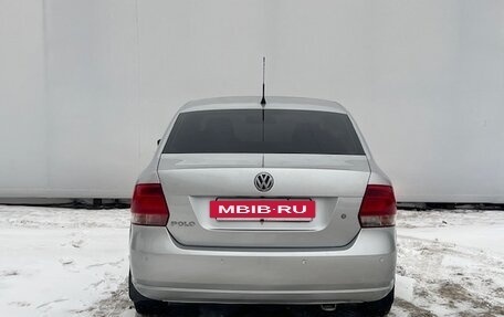 Volkswagen Polo VI (EU Market), 2013 год, 800 000 рублей, 5 фотография