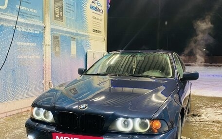 BMW 5 серия, 2003 год, 980 000 рублей, 1 фотография