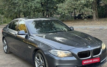 BMW 5 серия, 2015 год, 2 450 000 рублей, 3 фотография