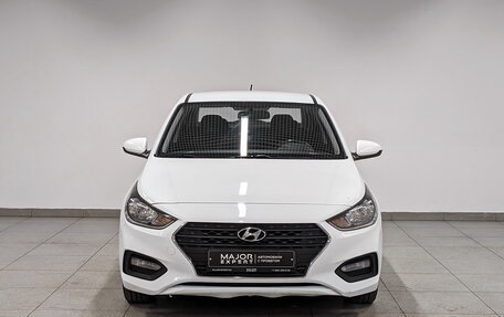 Hyundai Solaris II рестайлинг, 2018 год, 1 335 000 рублей, 2 фотография