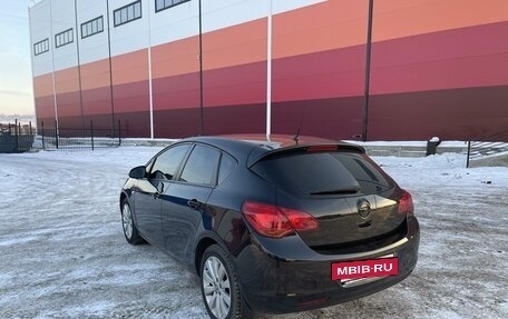 Opel Astra J, 2011 год, 850 000 рублей, 5 фотография