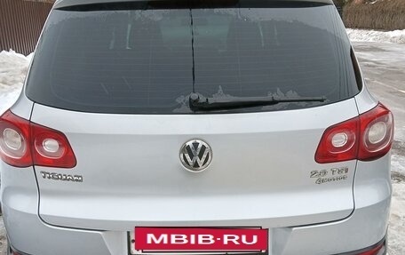 Volkswagen Tiguan I, 2011 год, 690 000 рублей, 3 фотография