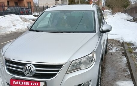 Volkswagen Tiguan I, 2011 год, 690 000 рублей, 2 фотография