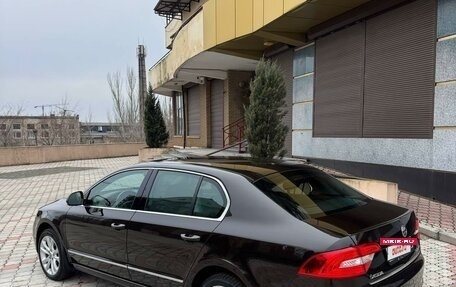 Skoda Superb III рестайлинг, 2013 год, 1 580 000 рублей, 3 фотография