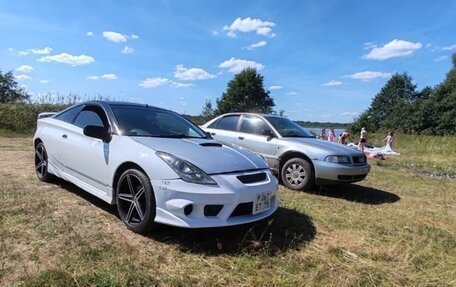 Toyota Celica VII рестайлинг, 2000 год, 650 000 рублей, 13 фотография