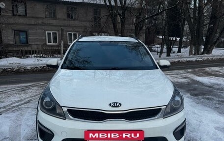 KIA Rio IV, 2019 год, 1 950 000 рублей, 2 фотография