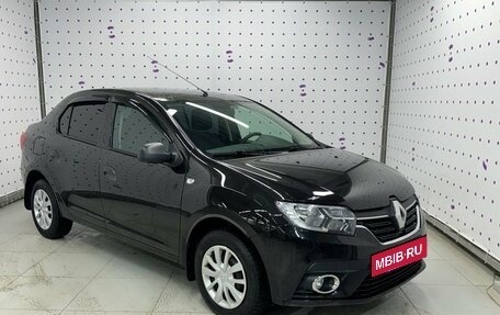 Renault Logan II, 2018 год, 1 195 000 рублей, 2 фотография