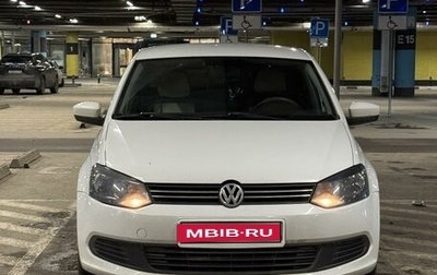 Volkswagen Polo VI (EU Market), 2014 год, 900 000 рублей, 1 фотография