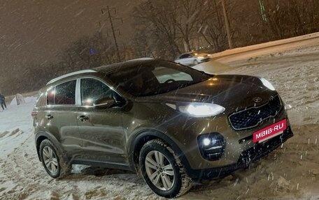 KIA Sportage IV рестайлинг, 2016 год, 2 550 000 рублей, 6 фотография