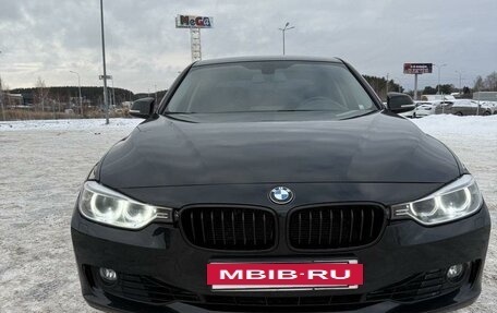 BMW 3 серия, 2014 год, 2 200 000 рублей, 3 фотография