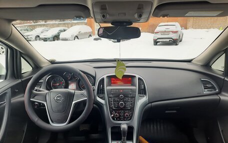 Opel Astra J, 2012 год, 800 000 рублей, 3 фотография