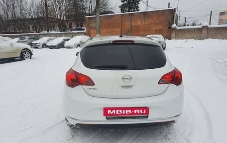 Opel Astra J, 2012 год, 800 000 рублей, 2 фотография