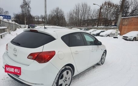 Opel Astra J, 2012 год, 800 000 рублей, 10 фотография