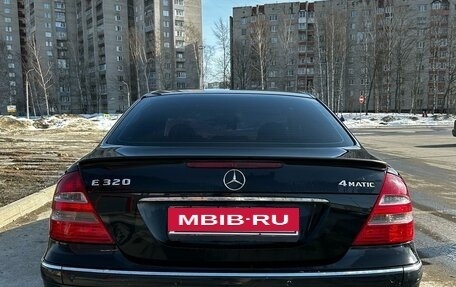 Mercedes-Benz E-Класс, 2003 год, 720 000 рублей, 14 фотография